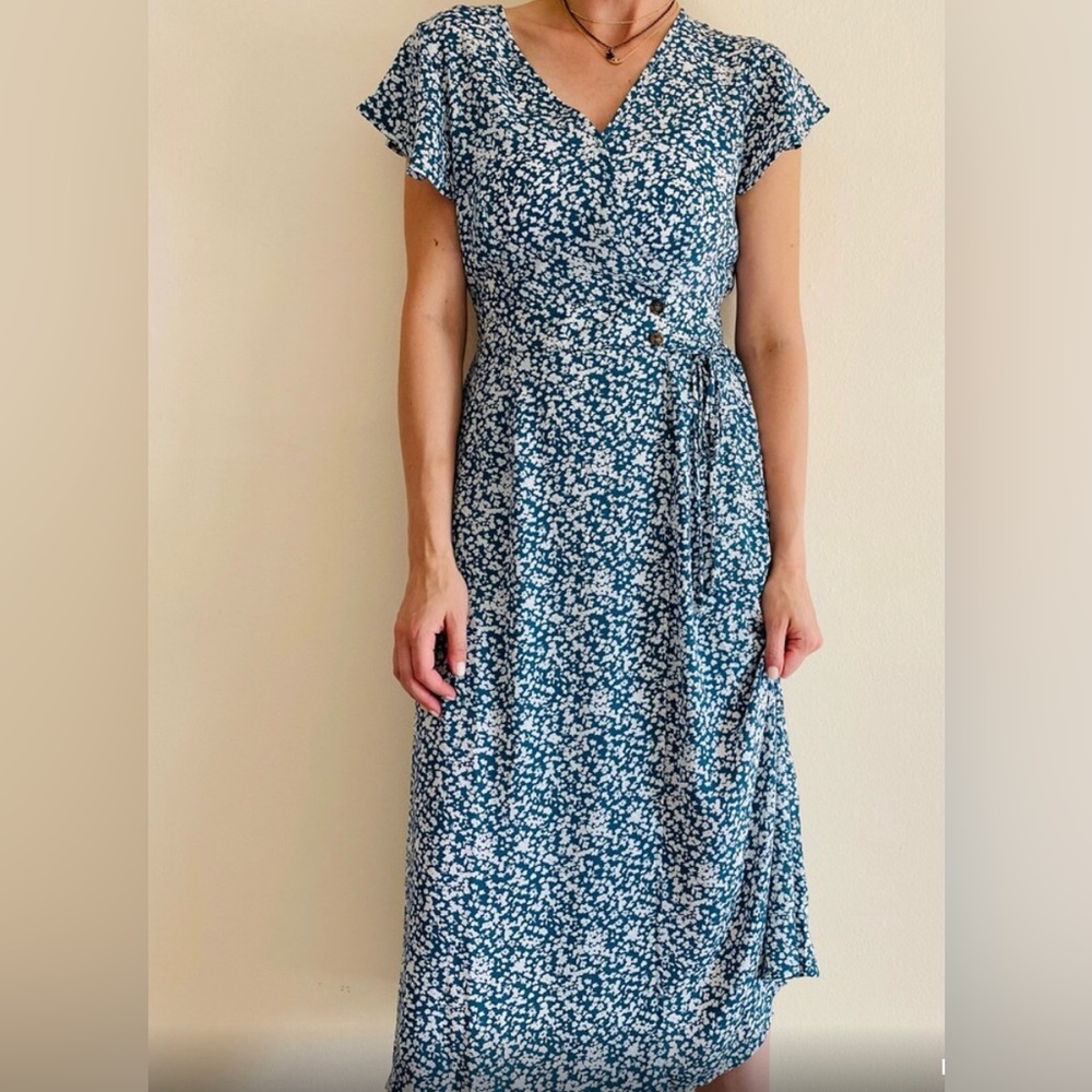 Sienna sky floral print fake wrap v neck ruffle midi dress